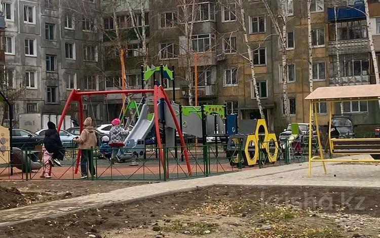 3-комнатная квартира · 52 м² · 4/5 этаж, Мызы 41 за 18.5 млн ₸ в Усть-Каменогорске — фото 17