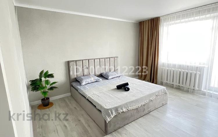 1-комнатная квартира · 42 м², мкр Юго-Восток, Мкр Степной 4 за 13 000 ₸ в Караганде, Казыбек би р-н — фото 2