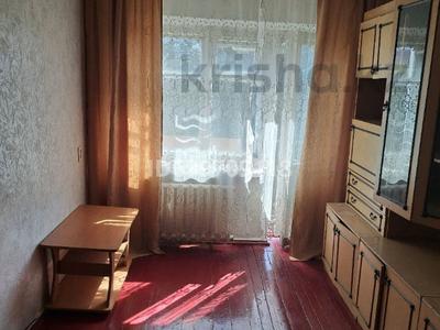 1-комнатная квартира · 33 м² · 4/4 этаж, Бульвар Гагарина 11 за 10.5 млн ₸ в Усть-Каменогорске, Ульбинский