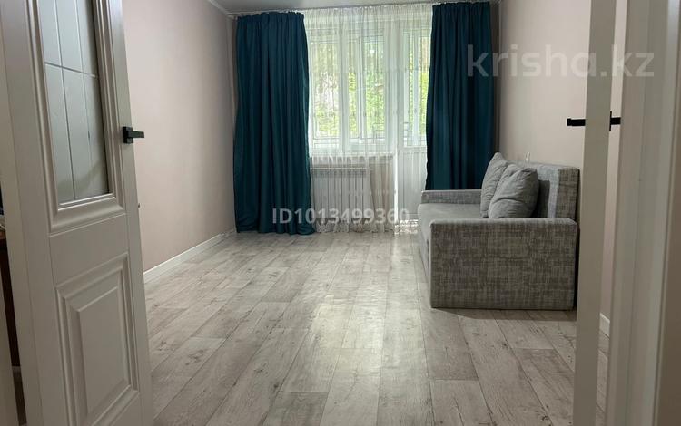 1-бөлмелі пәтер · 38 м² · 3/4 қабат, мкр №10 7/2, бағасы: 210 000 ₸ в Алматы, Ауэзовский р-н — фото 2