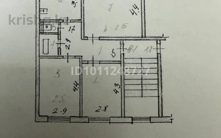 3-бөлмелі пәтер · 76 м² · 4/5 қабат, Абая 55 — Кымызхана, бағасы: 25 млн ₸ в Сатпаев — фото 2
