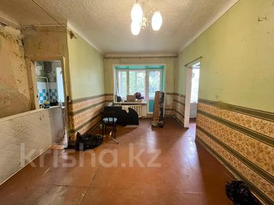 2-комнатная квартира · 43.2 м² · 3/3 этаж, Гагарина за 8 млн ₸ в Уральске