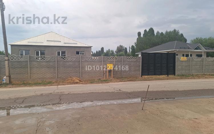 Жеке үй · 4 бөлме · 100 м² · 7 жүзд., Дальняя Карасу 97в, бағасы: 16 млн ₸ в Таразе — фото 26