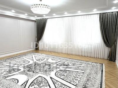 5-бөлмелі пәтер · 190 м² · 4/11 қабат, “ZELMAR “REZIDENCE” 7 — 18мкр дом 7, бағасы: 97 млн ₸ в Актау, 18-й мкр 