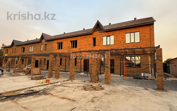 Отдельный дом · 4 комнаты · 165 м² · 1.5 сот., мкр Старый Аэропорт, Старый аэропорт Алмалы 21 — Алмалы-Достык за 48 млн ₸ в Уральске — фото 2