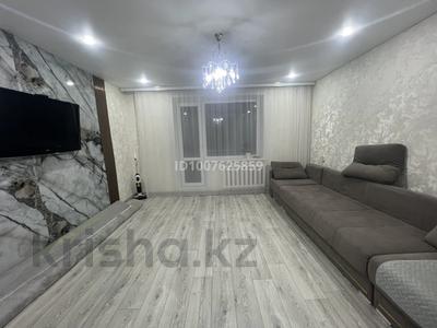 3-бөлмелі пәтер · 72 м² · 4/5 қабат, Майкудук, Мкр Восток-3 17, бағасы: 22.5 млн ₸ в Караганде, Алихана Бокейханова р-н