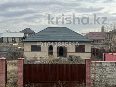Жеке үй · 4 бөлме · 380 м² · 8 сот., мкр Боралдай (Бурундай) 39, бағасы: 55 млн ₸ в Алматы, Алатауский р-н