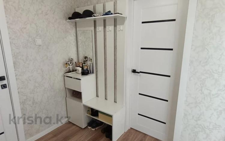 1-комнатная квартира · 38 м² · 9/9 этаж, мкр Жана Орда за 16 млн ₸ в Уральске — фото 2