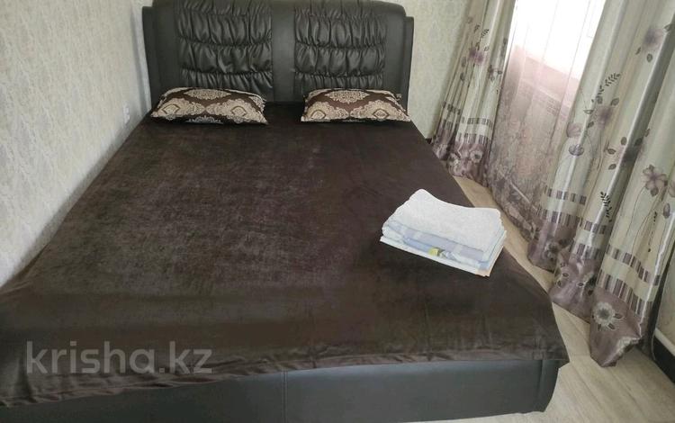 2-комнатная квартира · 40 м² · 1/5 этаж, Старый город 25 — В разных частях города за 13 000 ₸ в Актобе — фото 2