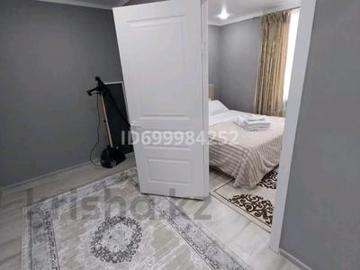 2-комнатная квартира · 54 м² · 1 этаж, бульвар Абая — Остановка Жанерке за 20 000 ₸ в 