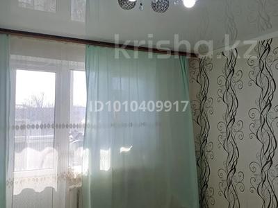 2-комнатная квартира · 60 м² · 5/5 этаж, Победы 93 — Кердери за 150 000 〒 в Уральске, мкр Школьник