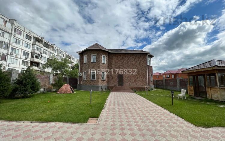 Отдельный дом • 5 комнат • 249.6 м² • 12 сот., Ермакова 10/4 за 130 млн 〒 в Павлодаре — фото 2