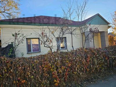 Отдельный дом · 3 комнаты · 90 м² · 6 сот., Асылбекова 23 — Асылбековп-Либкнехта за 45 млн 〒 в Жезказгане