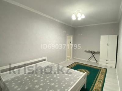 2-комнатная квартира, 65.2 м², 3/5 этаж помесячно, 15 39 за 150 000 〒 в Туркестане