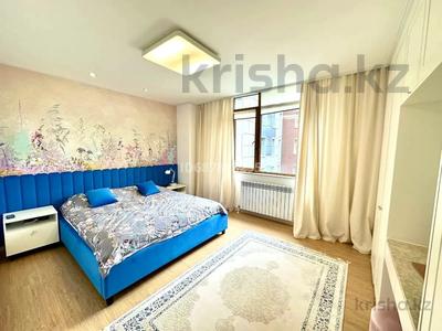 4-комнатная квартира · 150 м² · 7/21 этаж, Кабанбай батыра 43В за 700 000 ₸ в Астане, Есильский р-н