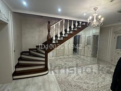 Отдельный дом · 5 комнат · 370 м² · 10 сот., Тихоненко 17 за 120 млн 〒 в Аксае