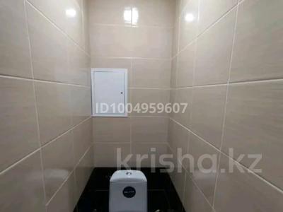 3-бөлмелі пәтер · 65 м² · 2/5 қабат, Б.Момышулы 11 — Находится возле 1школы, бағасы: 16 млн ₸ в Аксу