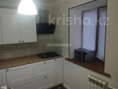 1-комнатная квартира · 35 м² · 1/6 этаж, мкр 8 288/1 за 140 000 〒 в Актобе