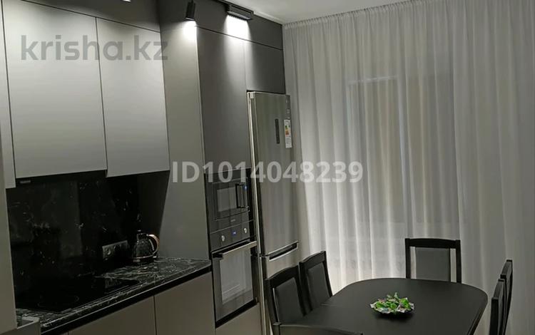 2-комнатная квартира · 69 м² · 5/5 этаж, Ленина 35 за 18 млн ₸ в Аксу — фото 2