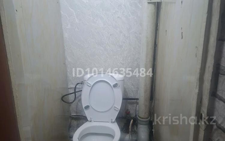 2-комнатная квартира · 46 м² · 1/2 этаж, Маншук мометова 25 — 2 школа за 6 млн ₸ в Акколе — фото 2