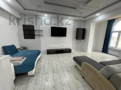 1-комнатная квартира · 43 м² · 8/8 этаж, 19-й мкр 43 за 13 000 ₸ в Актау