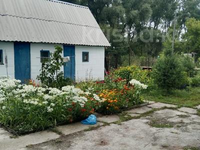 Саяжай · 4 бөлме · 40 м² · 25 жүзд., Вишнёвая ул 221, бағасы: 7 млн ₸ в Усть-Каменогорске, Ахмирово