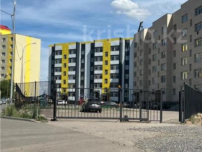 1-комнатная квартира · 41.4 м² · 1/5 этаж, Майкудук, мкр Голубые пруды за 13.2 млн ₸ в Караганде, Алихана Бокейханова р-н