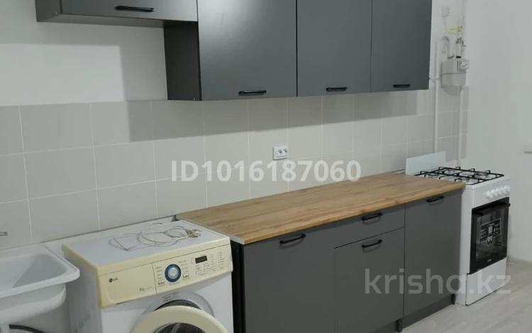 2-бөлмелі пәтер · 70 м² · 8/9 қабат, Нұр Ақтөбе 25/5, бағасы: 120 000 ₸ в Актобе, Нур Актобе — фото 2