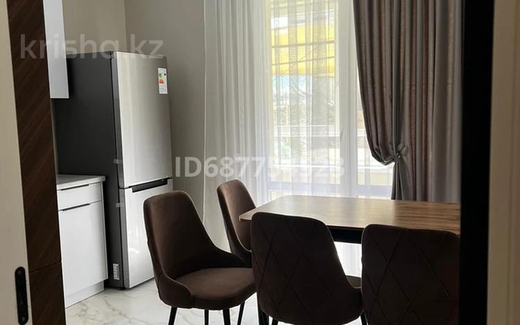 2-комнатная квартира · 65 м² · 1/12 этаж, мкр Тастак-2, Торекулова 91 за 500 000 ₸ в Алматы, Алмалинский р-н — фото 2