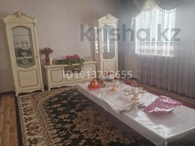 Үйдің бір бөлігі · 5 бөлме · 200 м² · 7 жүзд., Ташболатова 7 — Каммунизм турсун ай, бағасы: 50 млн ₸ в Шымкенте, Абайский р-н