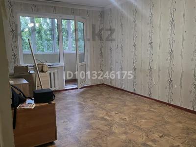 1-бөлмелі пәтер · 33 м² · 4/5 қабат, Абдуллиных 16 — Ж.Жолы, бағасы: 30.5 млн ₸ в Алматы, Медеуский р-н