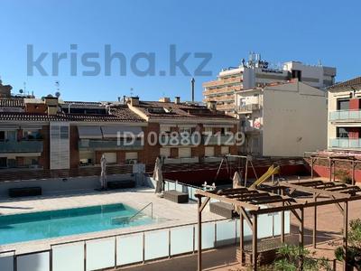 3-комнатная квартира · 65 м² · 3/4 этаж, Calella, Sant Jaume 132 за 139 млн 〒 в Барселоне