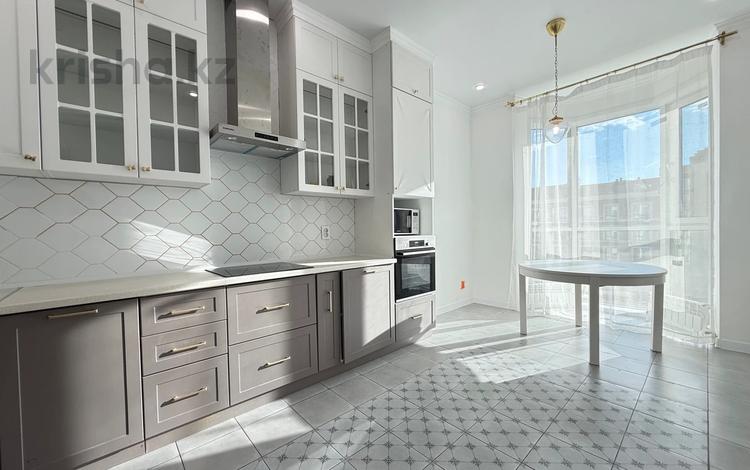 3-комнатная квартира · 130 м² · 7/9 этаж, Туран 3 за 125 млн 〒 в Астане, Есильский р-н — фото 2