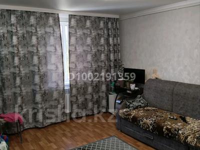 3-комнатная квартира · 54 м² · 2/2 этаж, Сатпаева за 12.5 млн 〒 в Актобе, жилой массив Жилянка