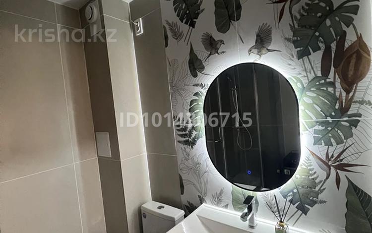 2-комнатная квартира · 52 м² · 1/7 этаж, мкр Кайрат 1 за 250 000 ₸ в Алматы, Турксибский р-н — фото 2