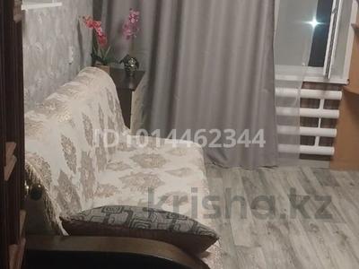 1 бөлме · 57 м² · 4/5 қабат, 2 ш/а., 101С ТРЕЛКОВОЙ БРИГАДЫ 15 — Хлебокомбинат, бағасы: 50 000 ₸ в Актобе, мкр 8