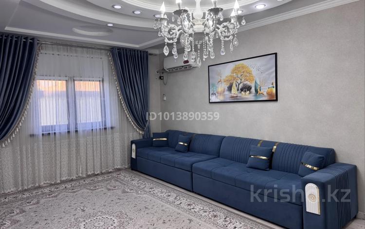 Отдельный дом · 5 комнат · 225 м² · 8 сот., мкр Достык , Булбул за 50 млн ₸ в Шымкенте, Абайский р-н — фото 2