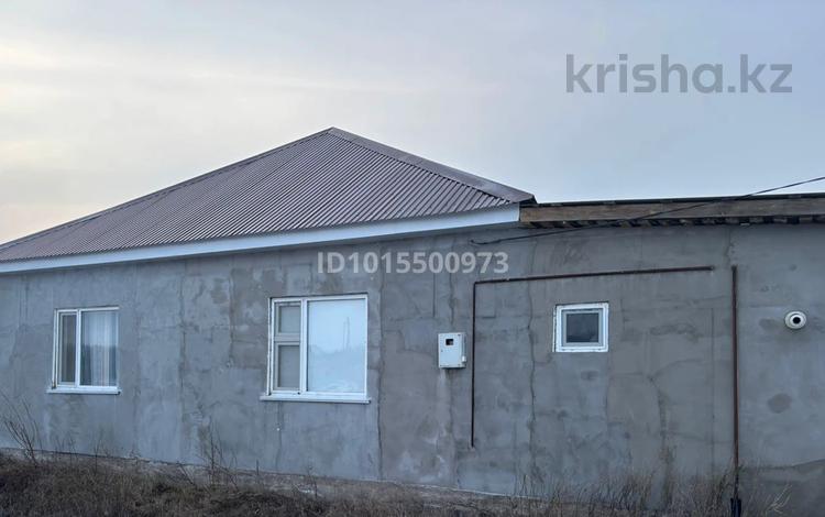 Жеке үй · 3 бөлме · 100 м² · 8 жүзд., Мясокомбинат ш/а., Венера 41 — Туркестанская, бағасы: 8.5 млн ₸ в Уральске, мкр Мясокомбинат — фото 2