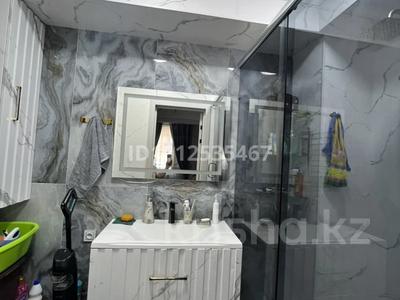 2-комнатная квартира · 63 м² · 1/9 этаж, мкр Нуртас, Мкр.Нуртас 3 блок — жк Стандарт сити 2 9 этаж рядом школа 145 за 35 млн ₸ в Шымкенте, Каратауский р-н