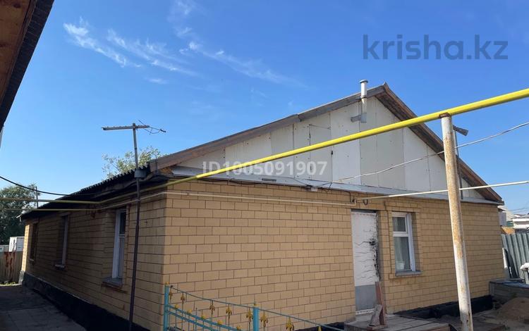 1 бөлме · 13 м² · 1 қабат, Переулок Акмая 3, бағасы: 45 000 ₸ в Астане, Сарыарка р-н — фото 2