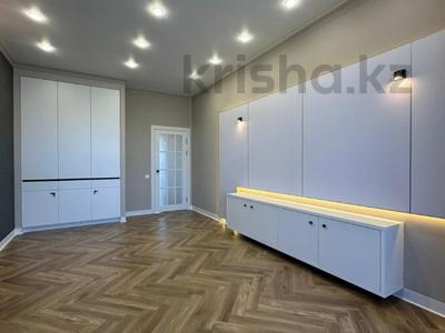 3-бөлмелі пәтер · 120 м² · 5/6 қабат, Ораз татеулы 100в, бағасы: 48 млн ₸ в Актобе