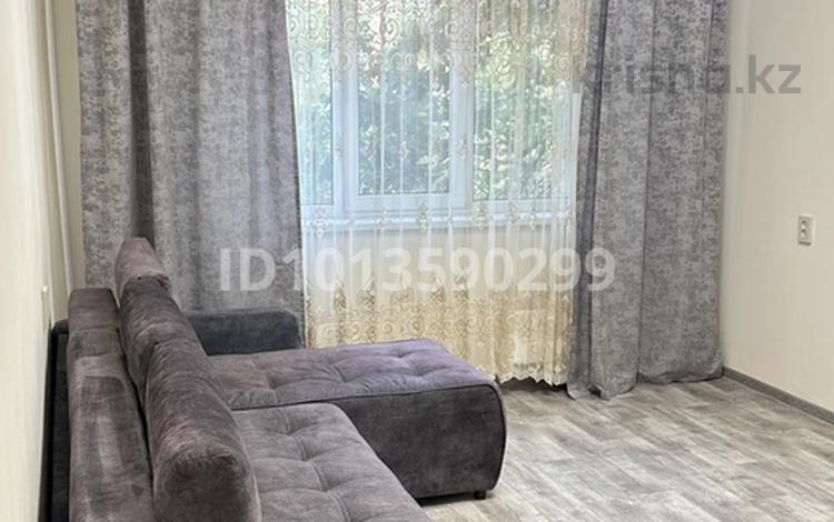 1-комнатная квартира · 40 м² · 3/5 этаж, мкр Айнабулак-2 за 200 000 ₸ в Алматы, Жетысуский р-н — фото 2