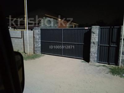 Отдельный дом · 4 комнаты · 98 м² · 4 сот., Абай 47 а — Яблоной сад за 19 млн 〒 в Шалкар