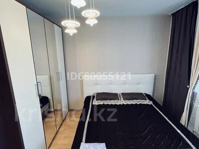 2-комнатная квартира, 59 м², 8/12 этаж посуточно, мкр Акбулак 43/1 за 13 000 〒 в Алматы, Алатауский р-н