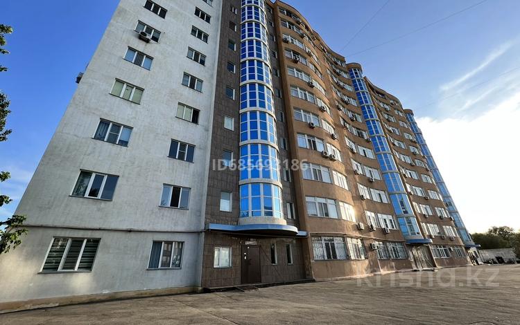 2-бөлмелі пәтер · 90 м² · 1/11 қабат, Есет батыра 108А, бағасы: 230 000 ₸ в Актобе — фото 14