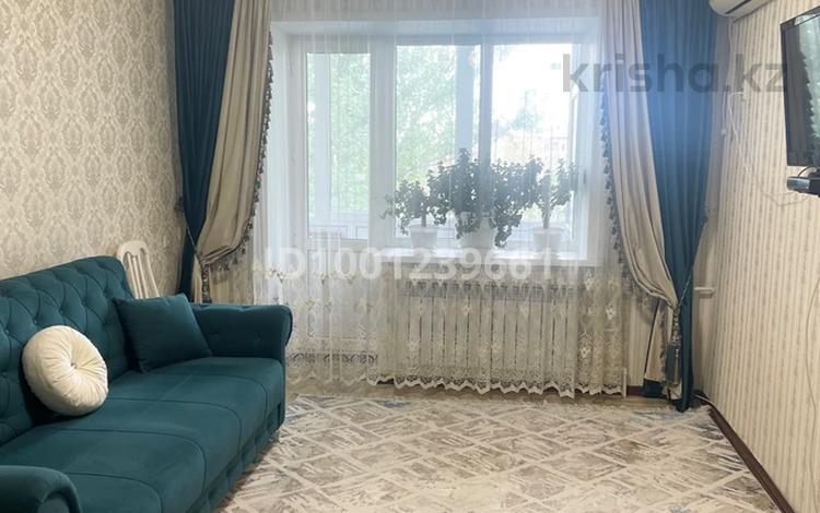 3-бөлмелі пәтер · 60 м² · 5/5 қабат, Абулхаир хана 2/2, бағасы: 19 млн ₸ в Уральске — фото 2