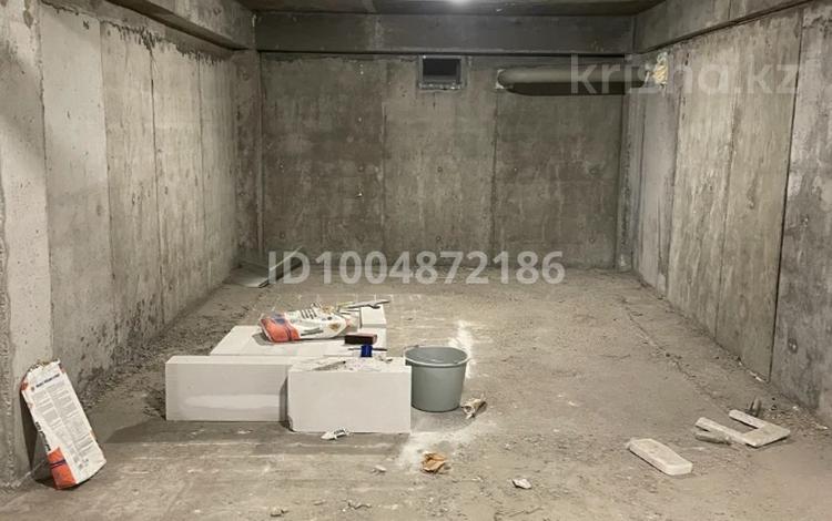 Свободное назначение, офисы, магазины и бутики, склады, салоны красоты, бани, гостиницы и зоны отдыха, фитнес и спорт, медцентры и аптеки, образование, развлечения, конференц-залы, кабинеты и рабочие места, студии · 90 м² за 120 000 〒 в Боралдае (Бурундай), мкр Водник-2 — фото 2