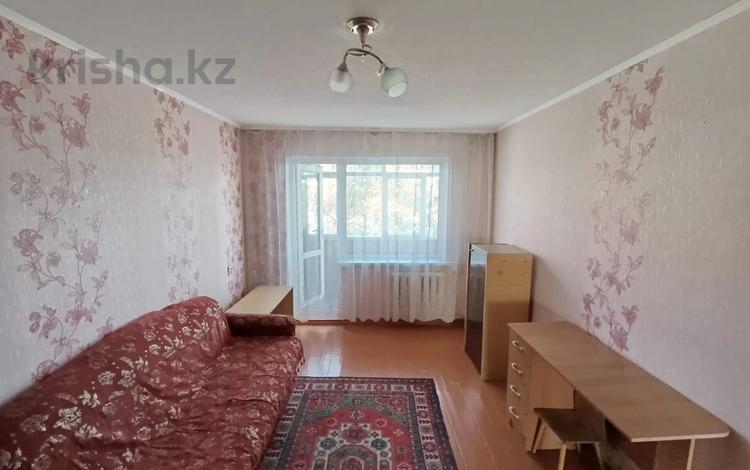 2-бөлмелі пәтер · 48 м² · 3/5 қабат, Майкудук, 15й микрорайон 20, бағасы: 9.5 млн 〒 в Караганде, Алихана Бокейханова р-н — фото 2