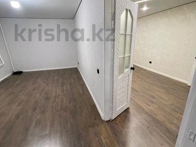 3-комнатная квартира · 58 м² · 2/5 этаж, самал 41 за 20.5 млн 〒 в Талдыкоргане, мкр Самал