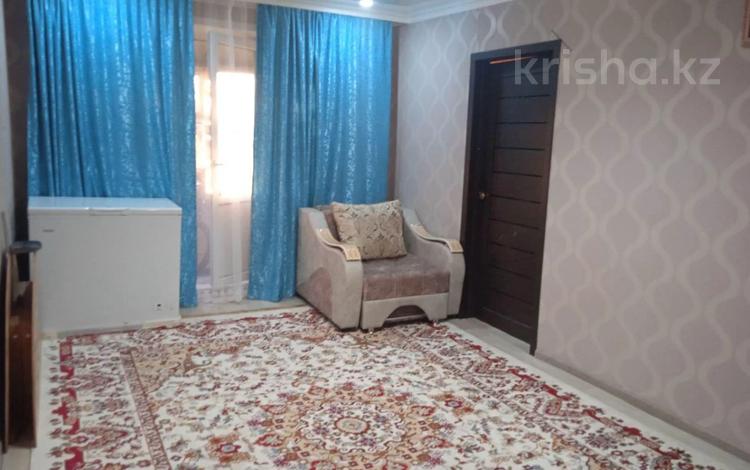 3-комнатная квартира · 57 м² · 5/5 этаж, Майкудук, 12й микрорайон за 9.8 млн ₸ в Караганде, Алихана Бокейханова р-н — фото 2